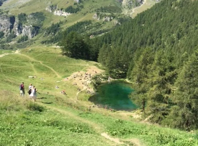 Casa Cervinia Circus Апартаменти